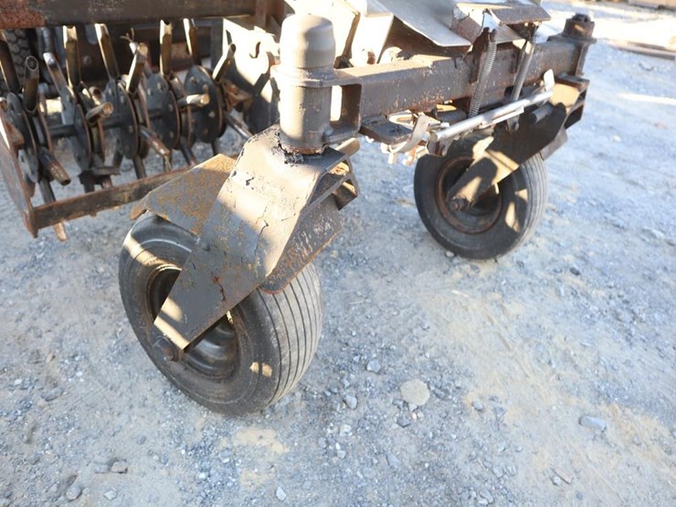 z-spray-stand-on-aerator-image-14