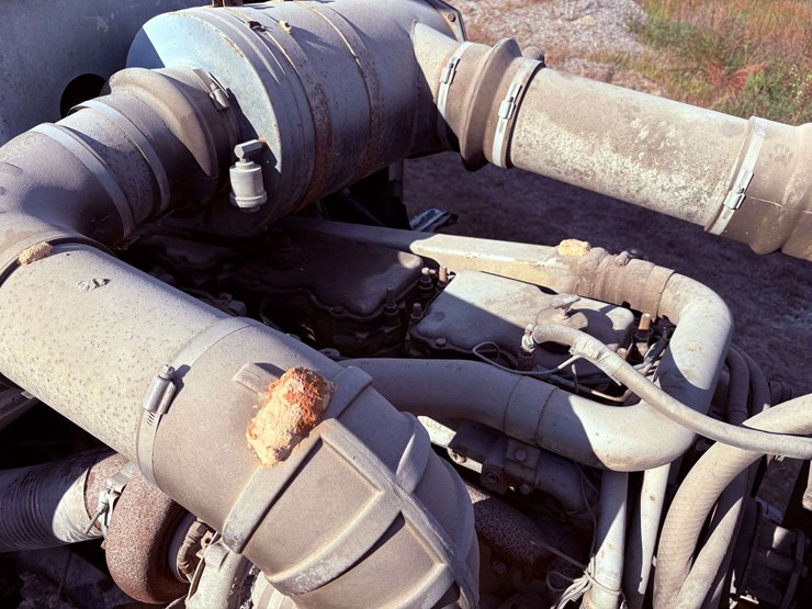 freightliner-t/a-water-truck-image-48