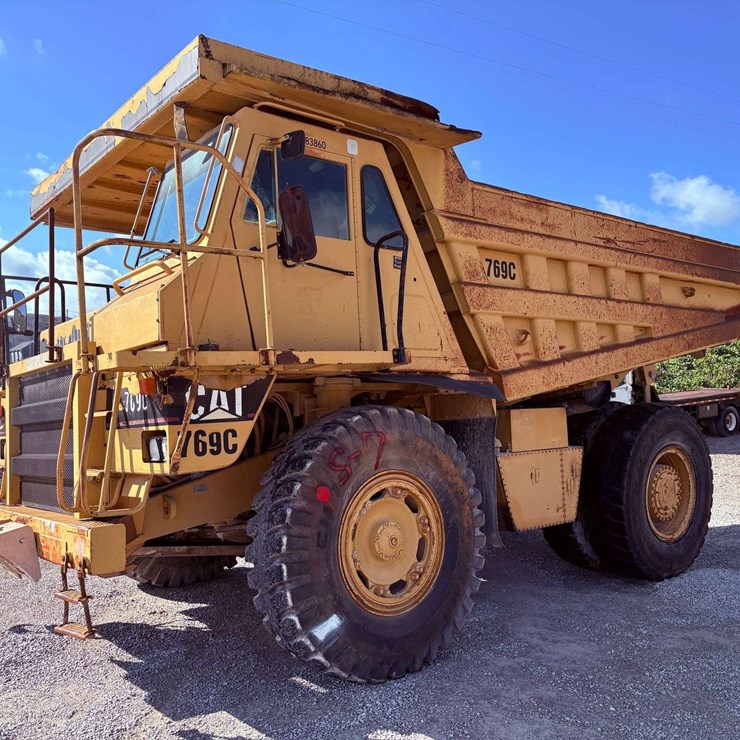 1995 CATERPILLAR 769C