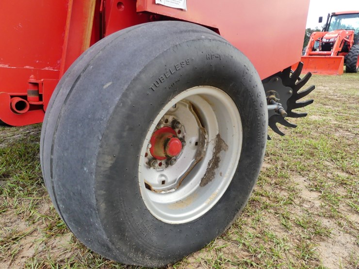 massey-ferguson-1745-image-6