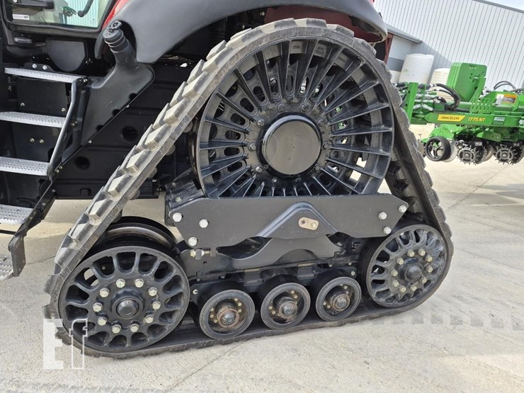 2019-case-ih-magnum-380-rowtrac-cvt-image-11