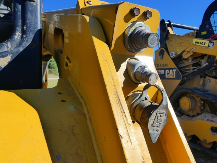 2019-caterpillar-259d-image-10