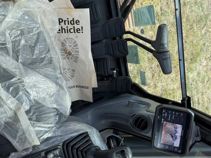 2024-develon-dx200lc-7-image-21