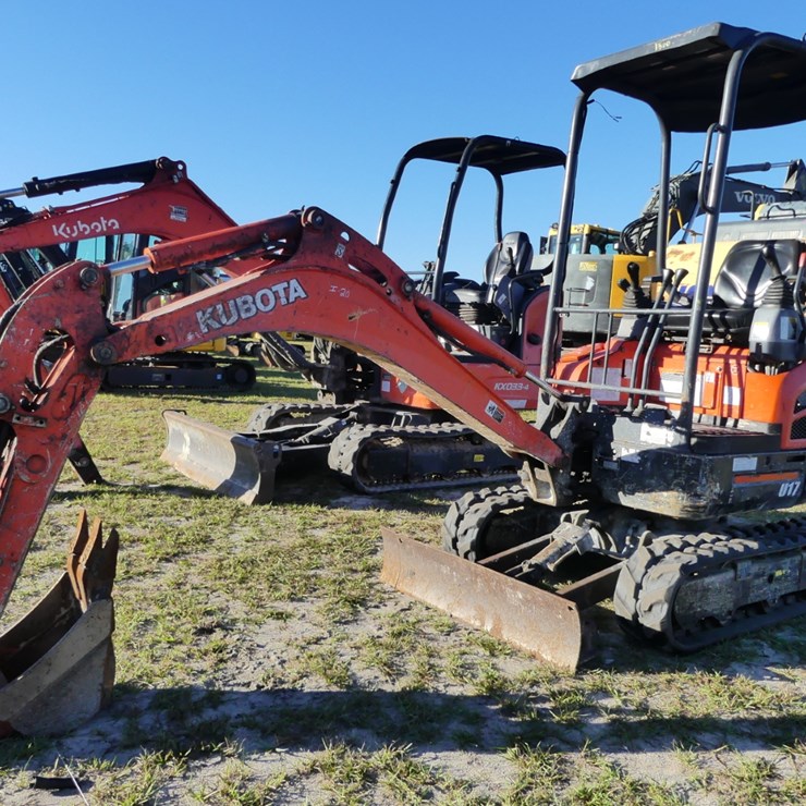 2018 KUBOTA U17