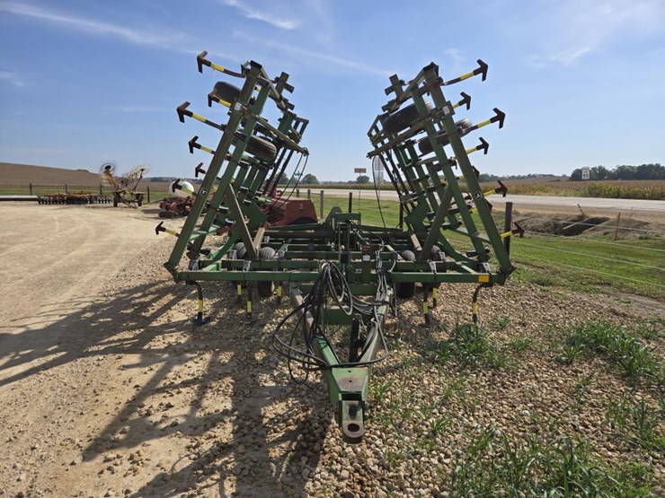 33-john-deere-33-image-2