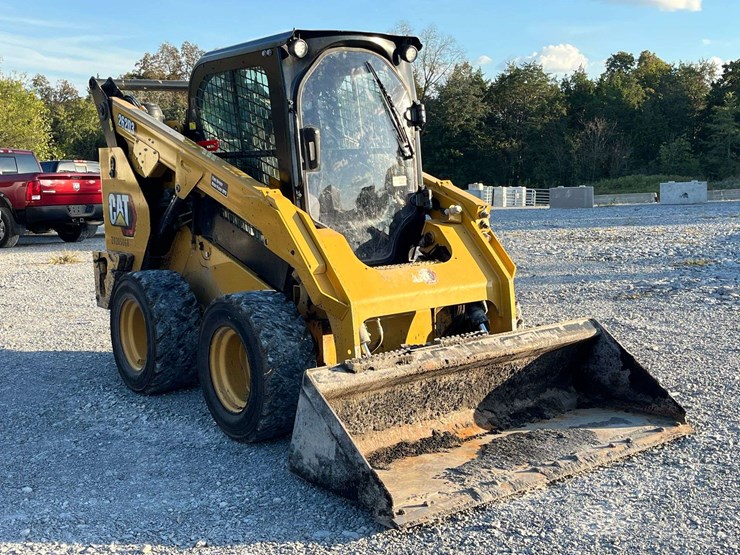 2022-caterpillar-262d3-image-11