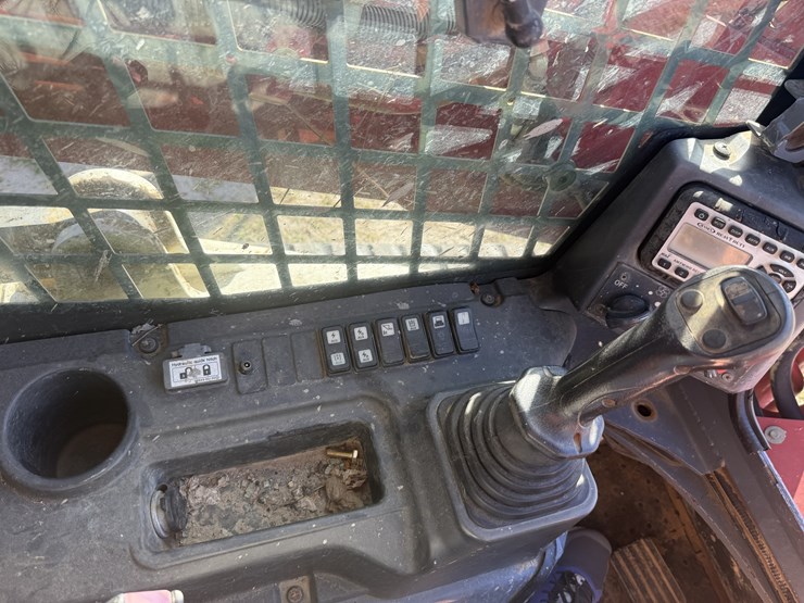 takeuchi-tl12v2-image-9