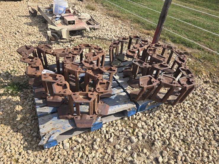 #5858-•-steel-tracks--fits-jd-475-skid-loader-image-5