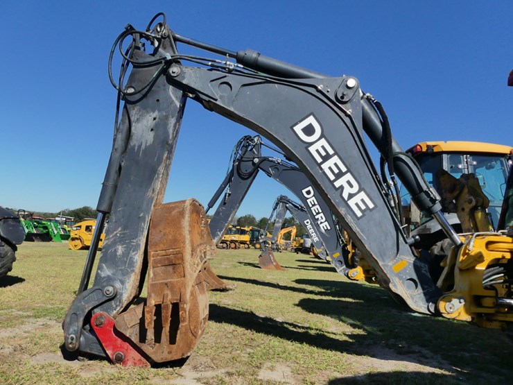 deere-410l-image-7
