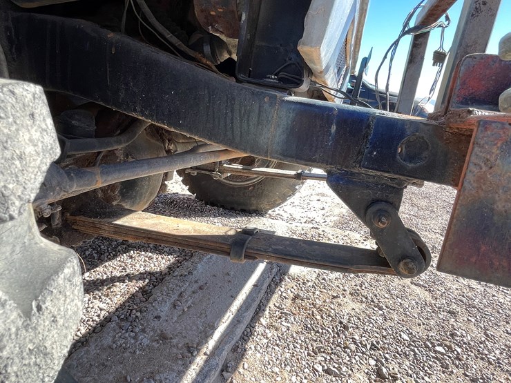 1965-nissan-patrol-image-40