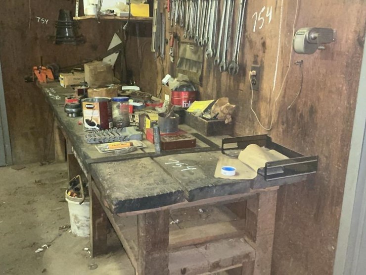 #754-•-wrenches,-tools,-miscellanous-parts-image-1