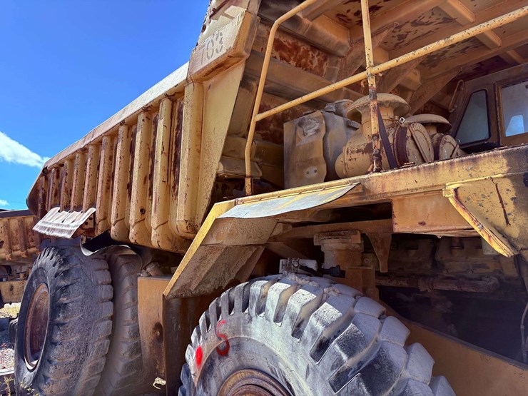 1985-caterpillar-773b-image-38