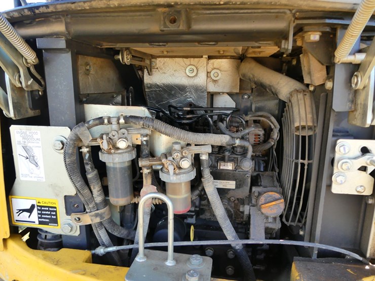 2023-deere-17g-image-7