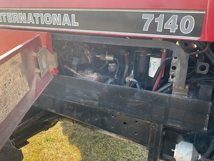 1989-case-ih-7140-image-9