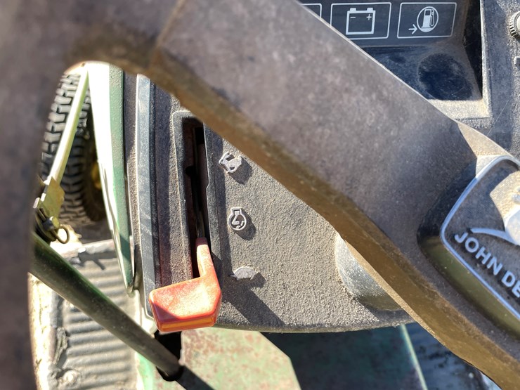 john-deere-185-image-23