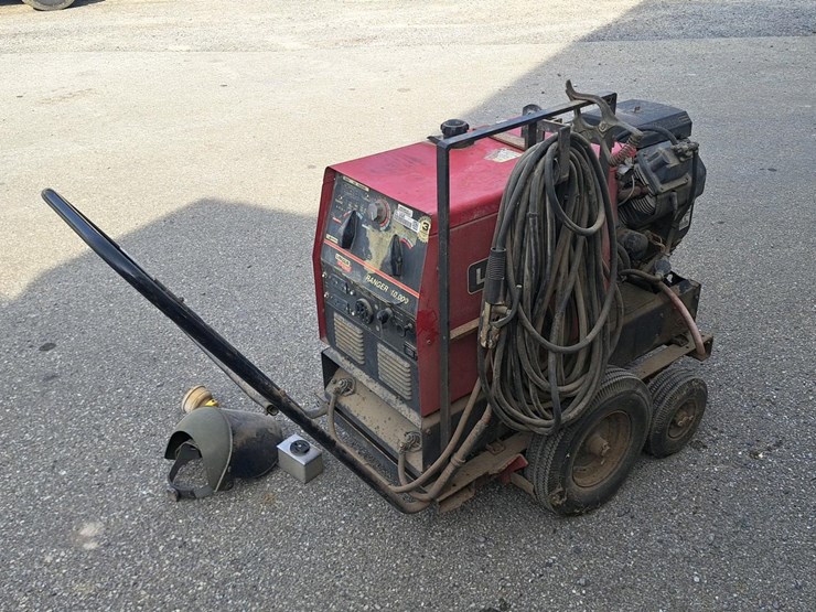 #220-•-lincoln-ranger-10,000-welder-image-4