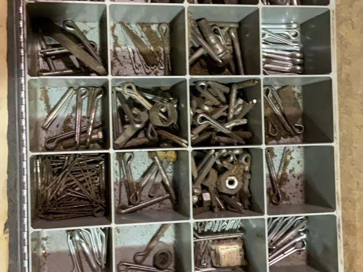 #774-•-cotter-pin-assortment-image-8