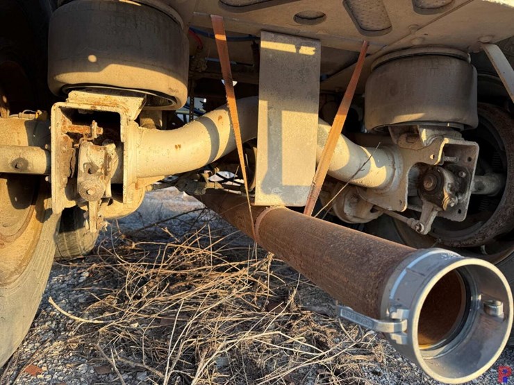 2017-heil-trailer-image-6