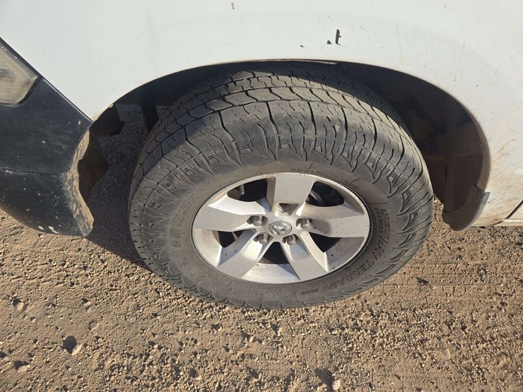 2015-ram-1500-tradesman-image-6