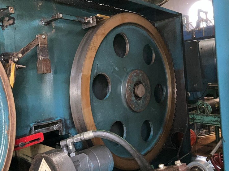 #170-•-2010-brewer-3-head-resaw-image-12