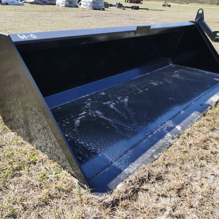 Swict 78" Quick Attach Bucket