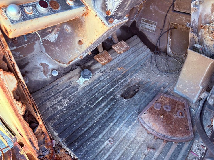 1985-caterpillar-773b-image-14