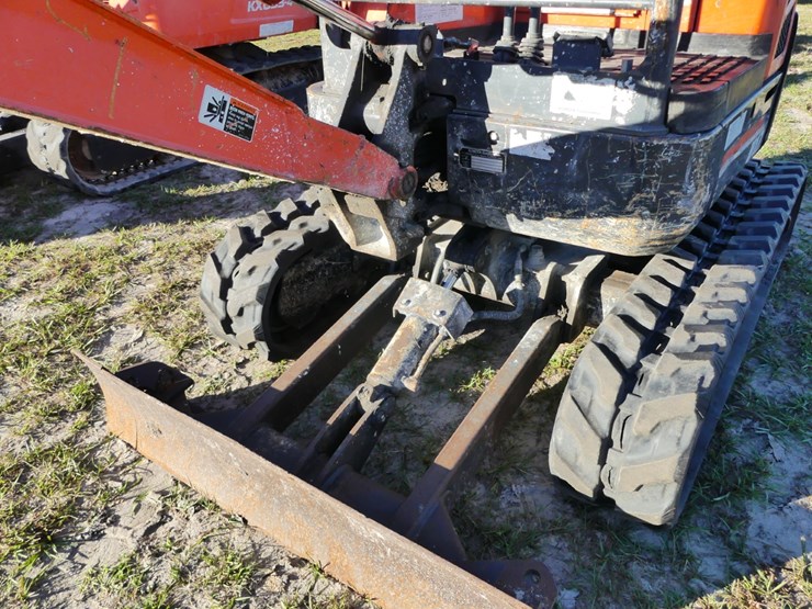 2018-kubota-u17-image-9