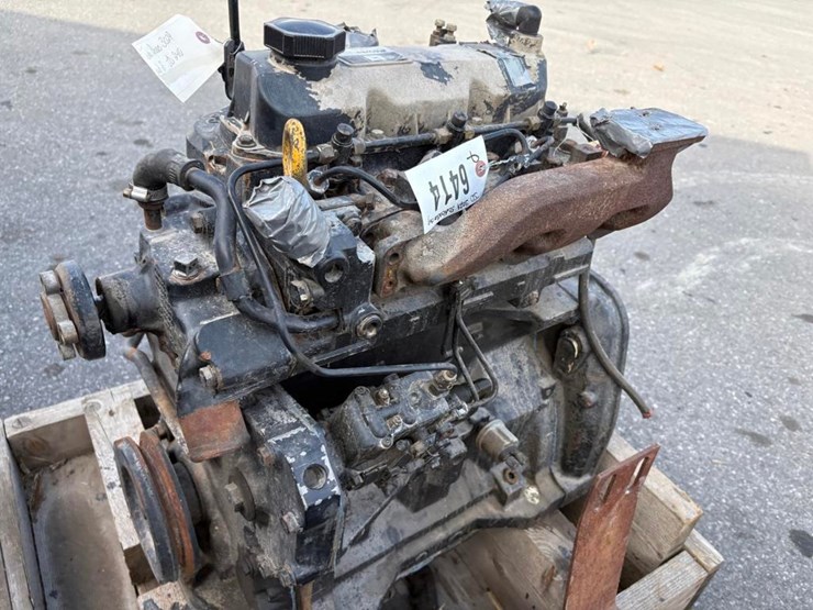 john-deere-240-image-6