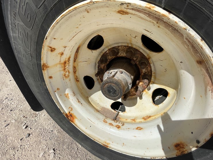 2018-great-dane-van-image-15