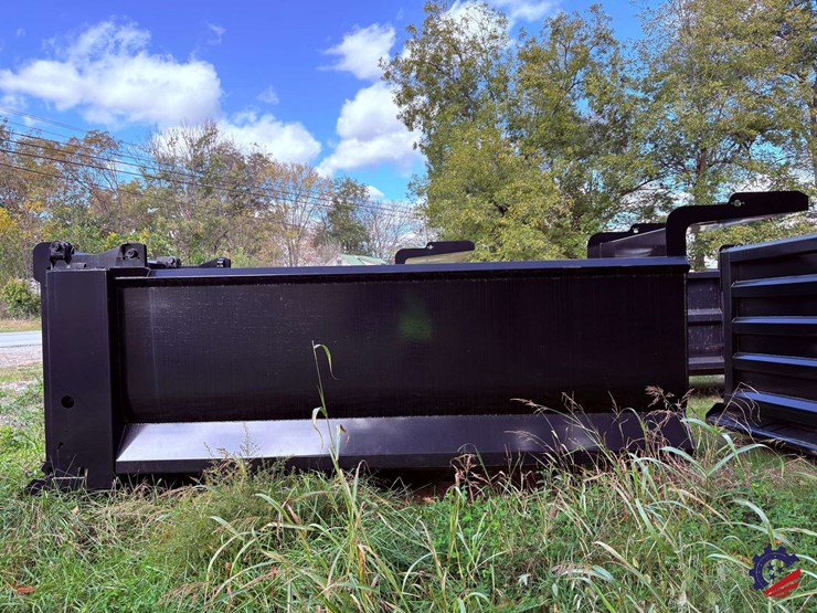 new-16'-ox-body-dump-body-with-high-lift-gate-image-7