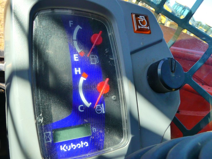 2019-kubota-svl75-2-image-18