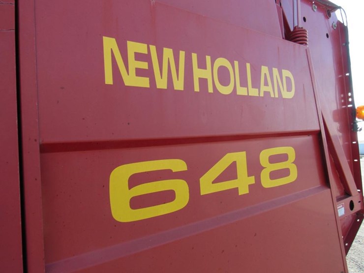 new-holland-648-image-5