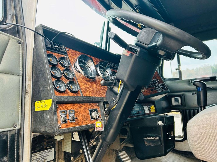 kenworth-t800-image-70