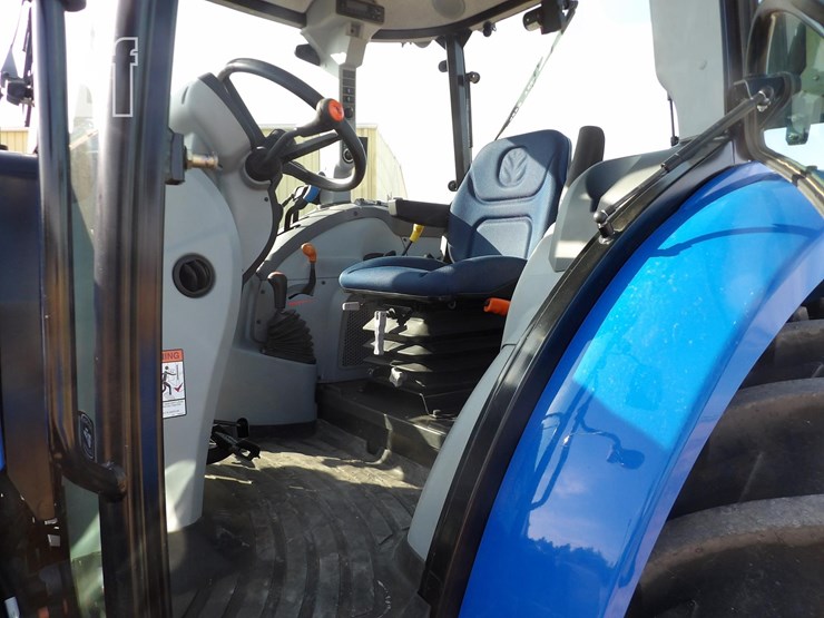 2020-new-holland-ts6.140-image-23