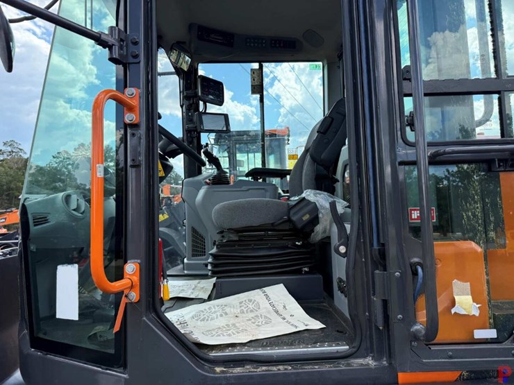 2023-develon-dl220-7-image-14