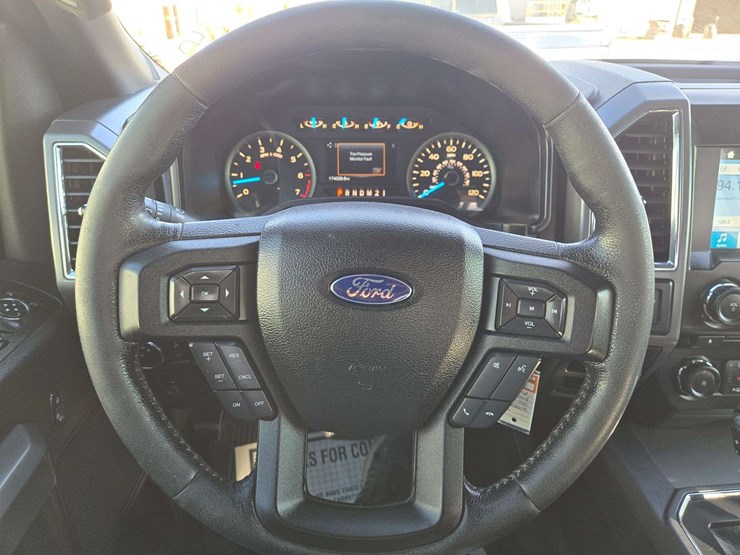 2016-ford-f150-lariat-image-18