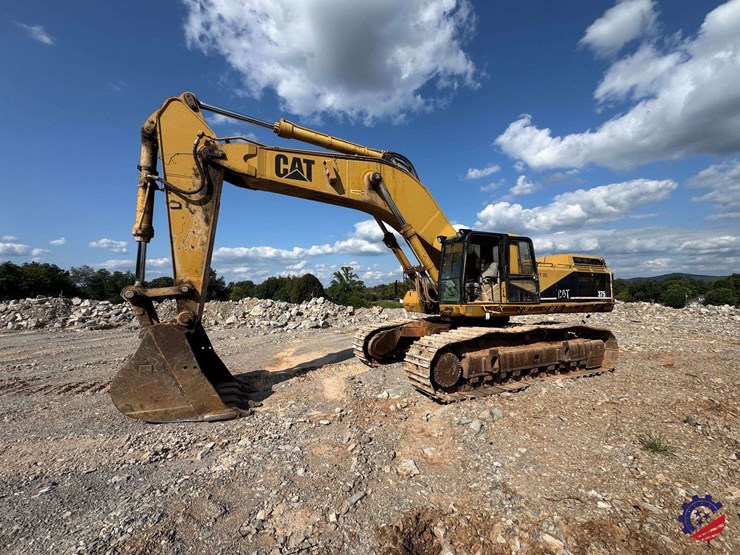 1999-caterpillar-375l-image-1