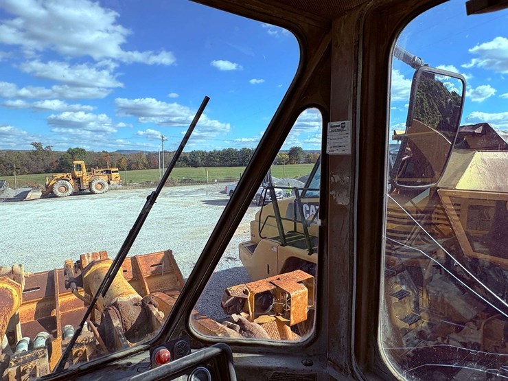 1982-caterpillar-988b-image-55