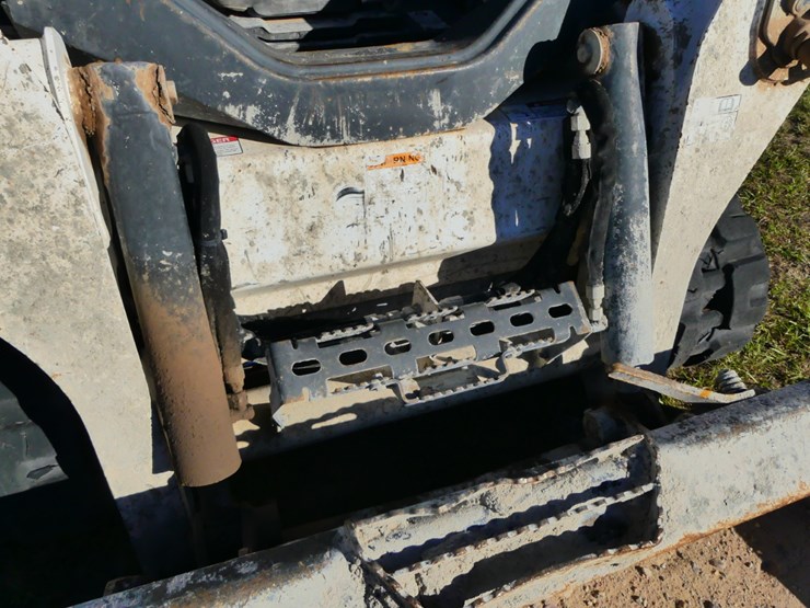 2014-bobcat-t550-image-11
