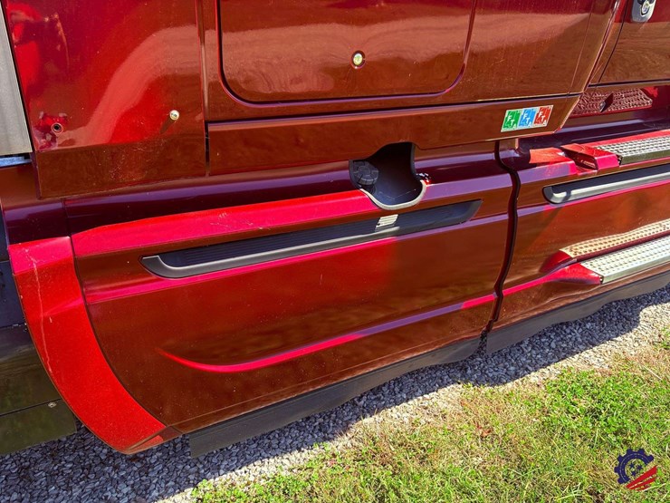 2017-international-prostar-image-38