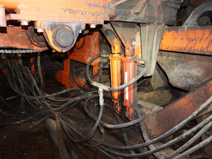 #111-•-morbark-infeed-trough-image-12