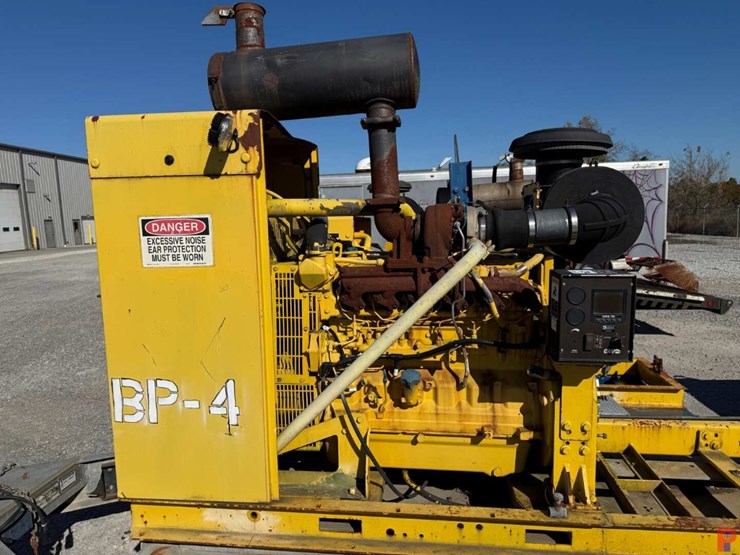 2008-john-deere-6068hf485-image-5