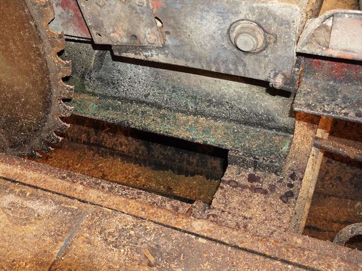 #116-•-cleereman-track-and-frame-image-10