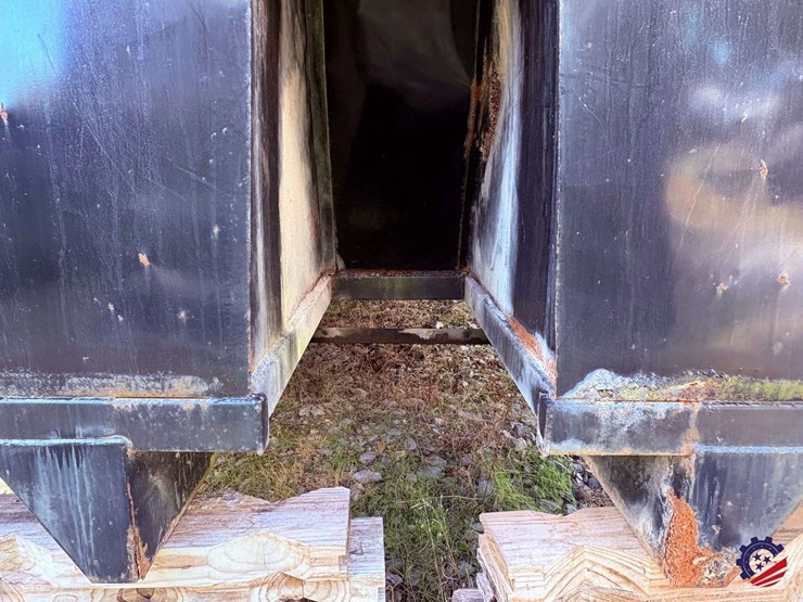 16'-square-dump-body-with-tarp-image-8