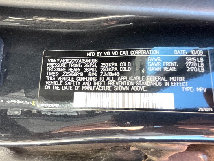 2010-volvo-xc90-image-47