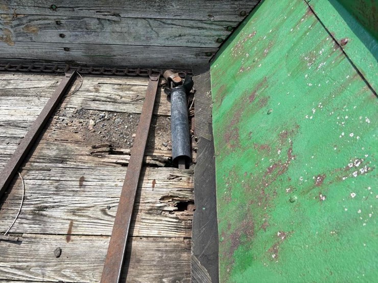 john-deere-34-image-5