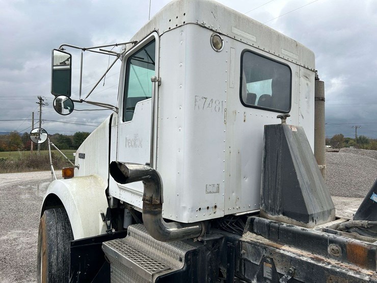 kenworth-t800-image-96