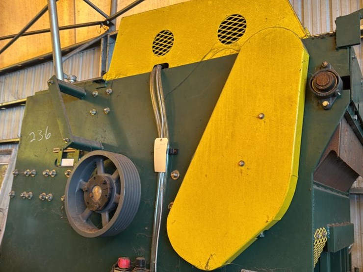 #236-•-edger-image-19