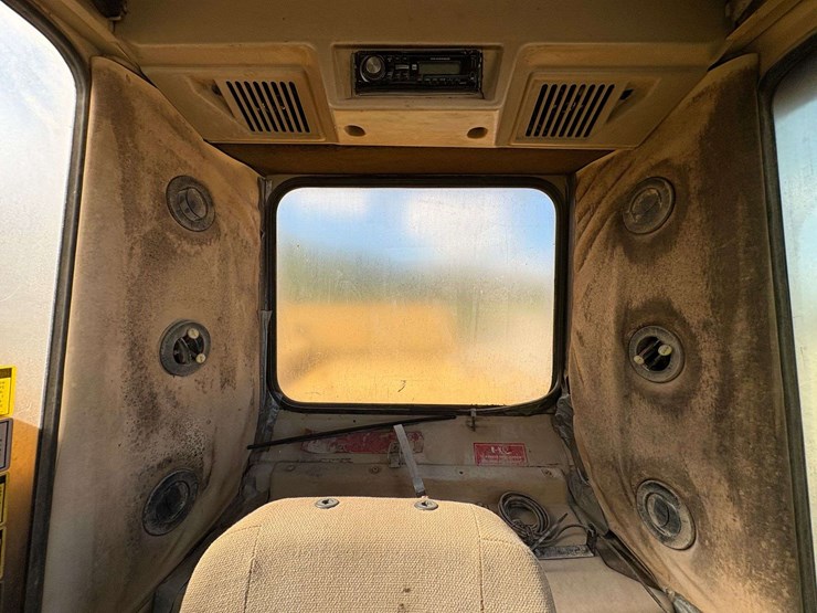 1995-caterpillar-375l-image-67