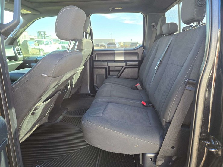 2016-ford-f150-lariat-image-10